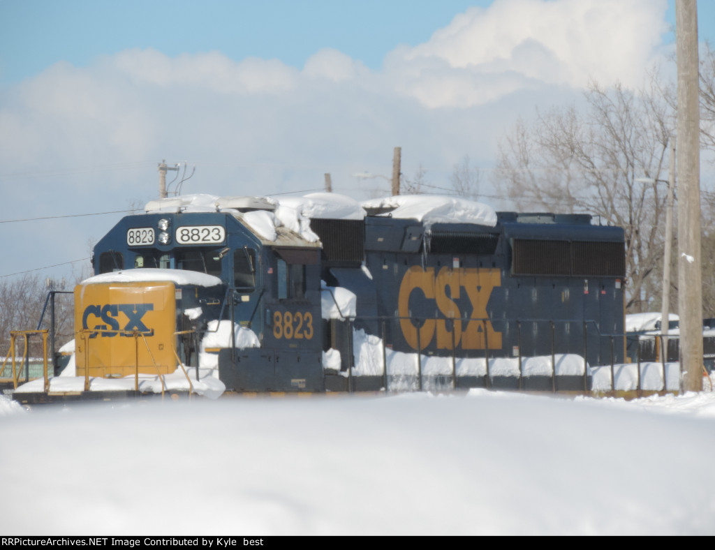 CSX 8823